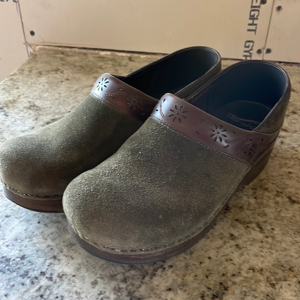 Danko green suede clogs